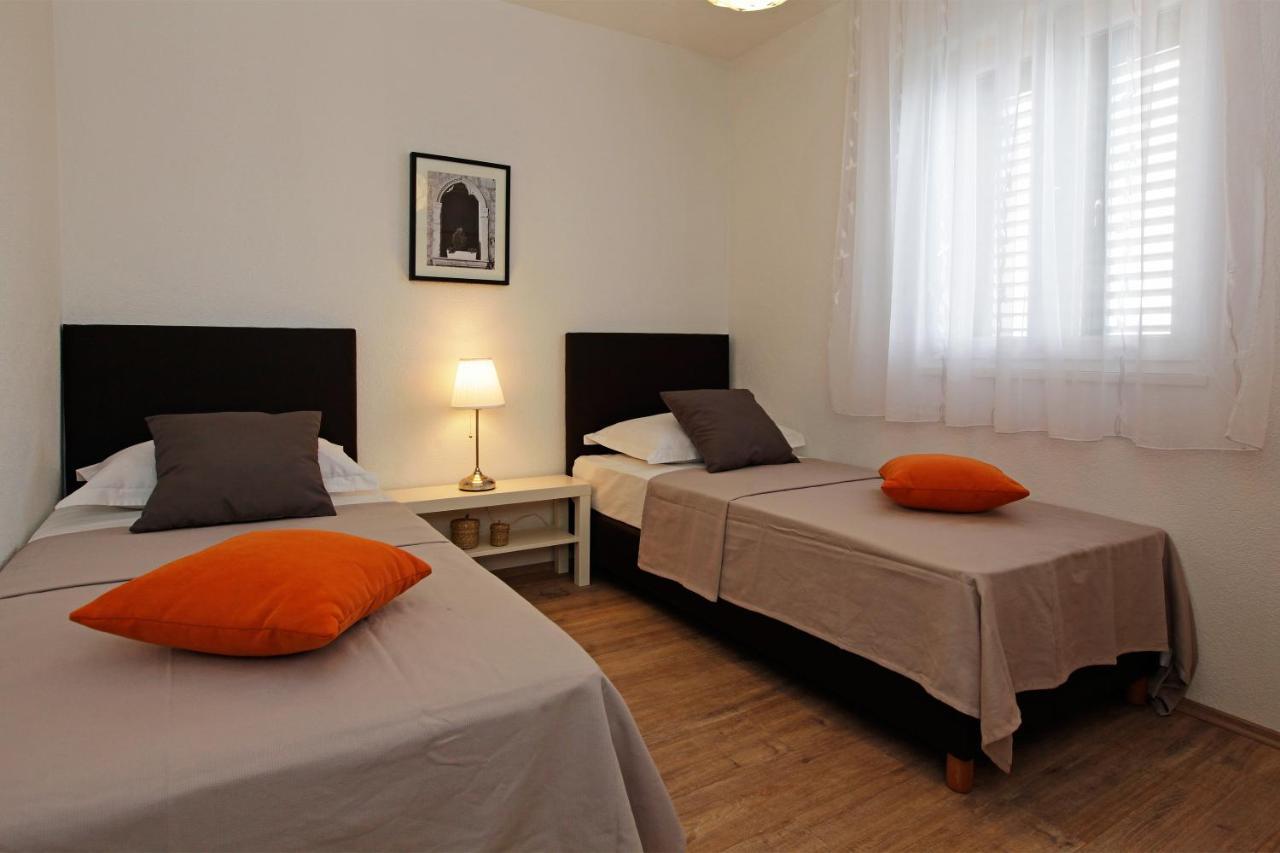 Iris Apartments Bol (Adults Only) Exteriér fotografie